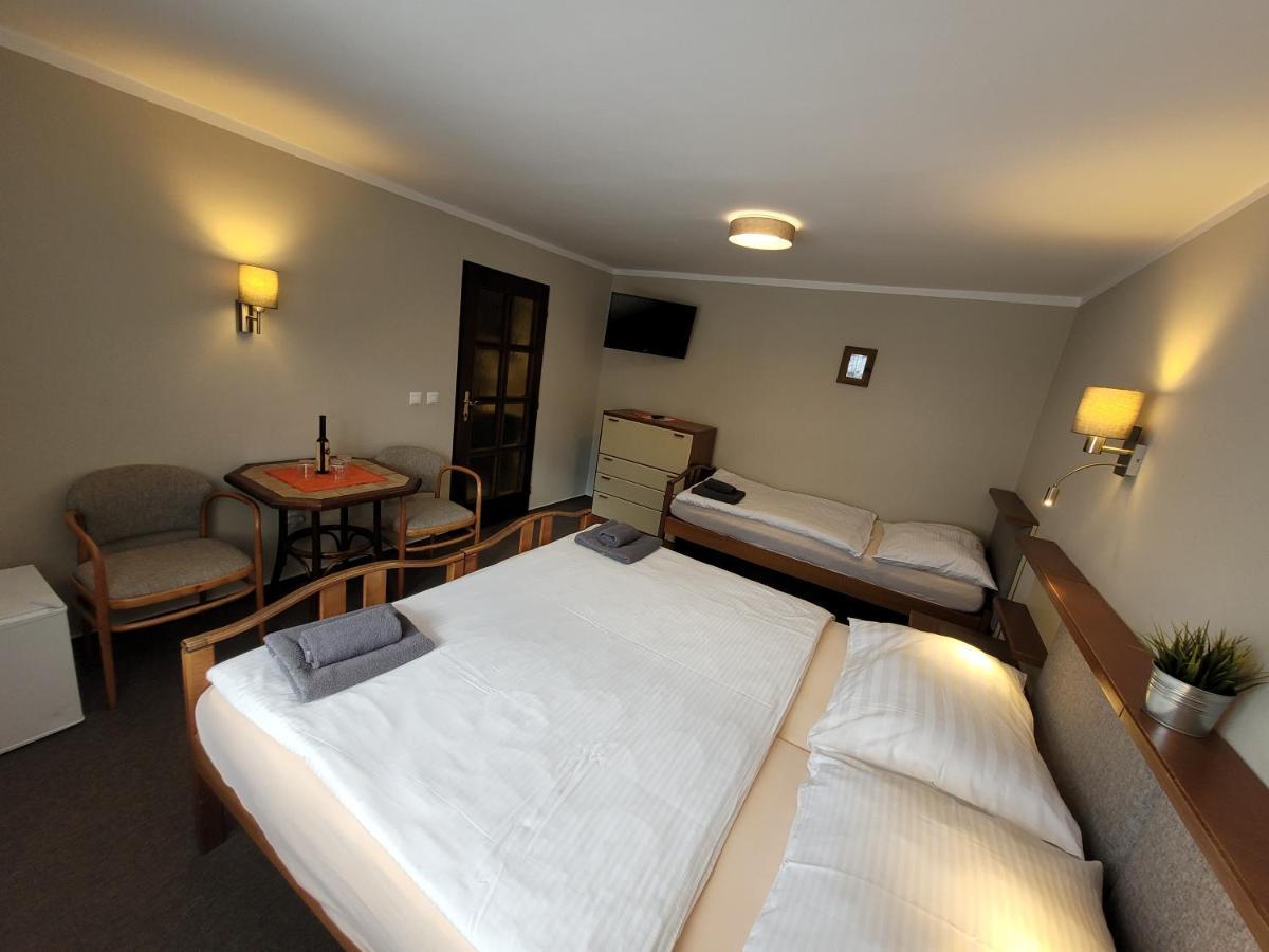 Hotel Stary Mlyn Jeseník Eksteriør bilde