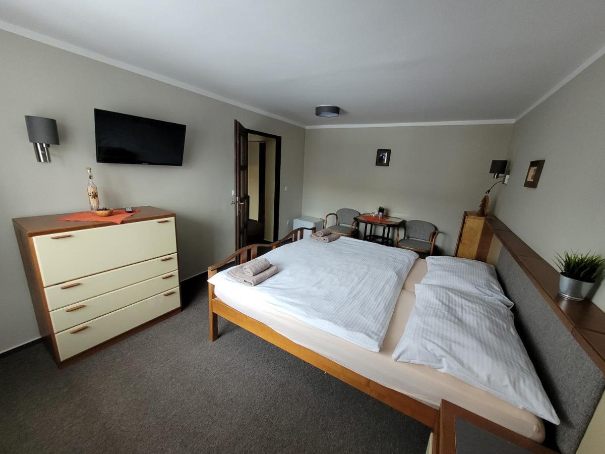 Hotel Stary Mlyn Jeseník Eksteriør bilde