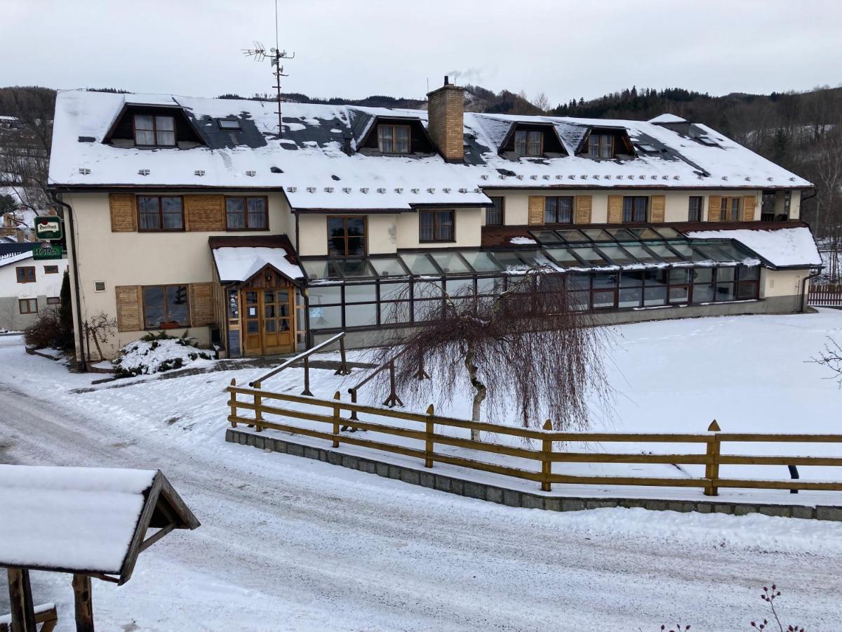 Hotel Stary Mlyn Jeseník Eksteriør bilde
